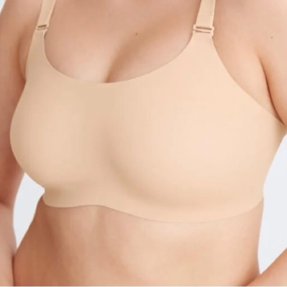 Knix Evolution Bra (Size 7) | Beige/Blue Reversible
